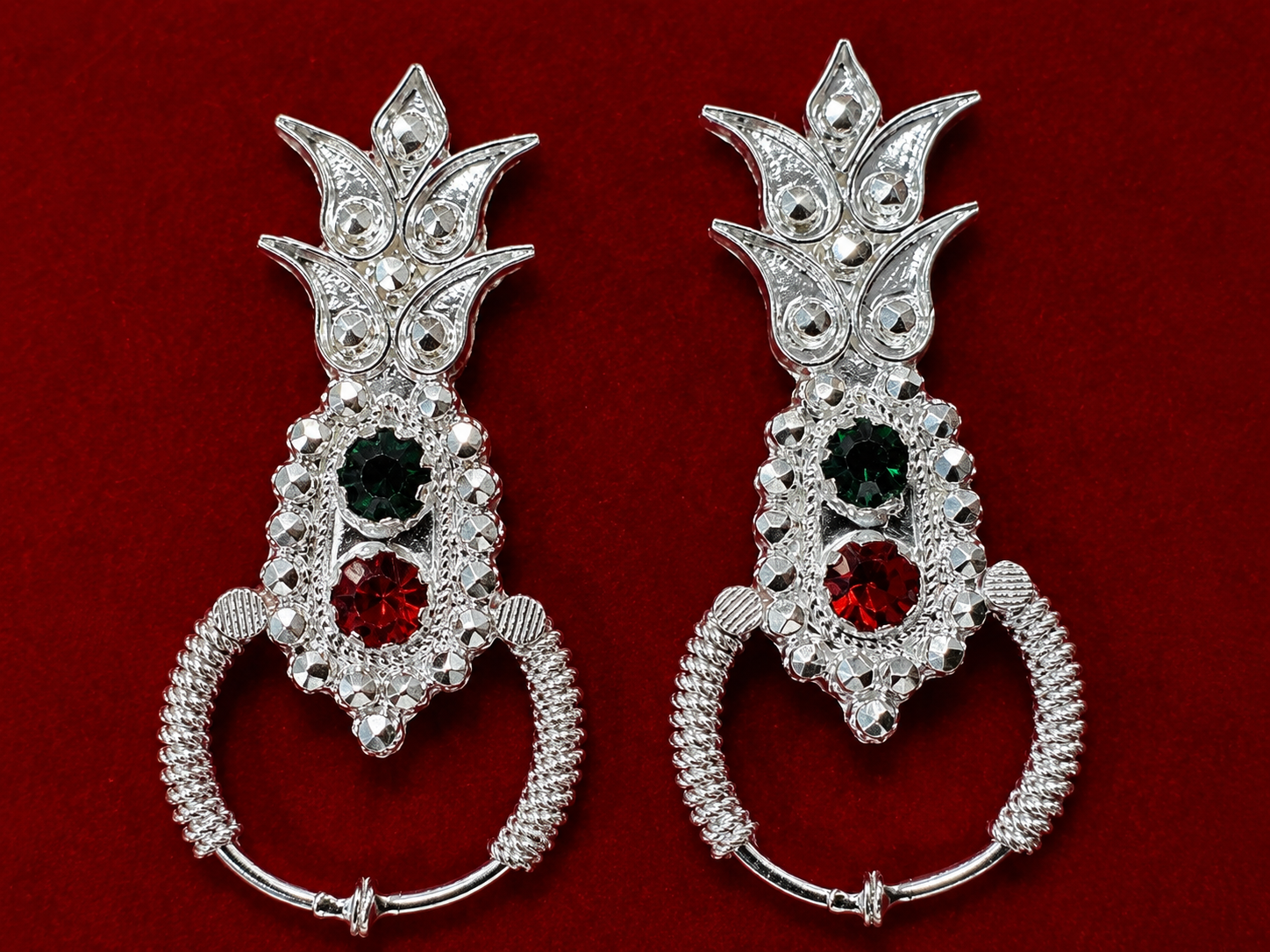 Traditional Bali Pair — Crest with Red & Green